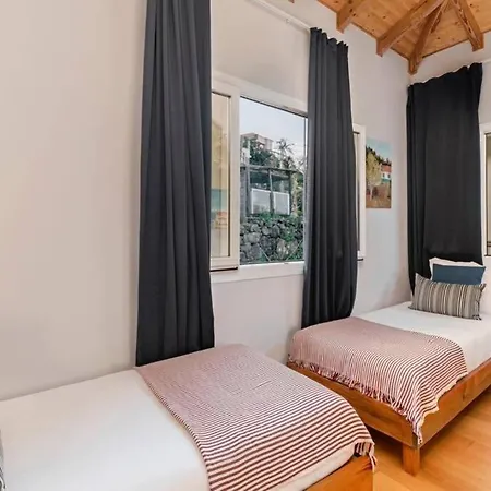 Ocean View Lägenhet Ponta Delgada (Madeira)