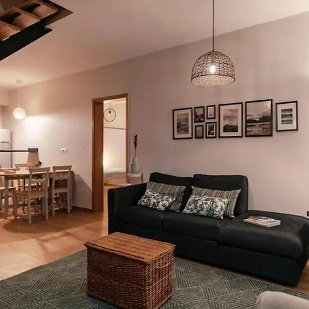 Ocean View * 蓬塔德尔加达