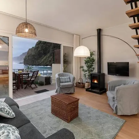Ocean View Apartament *